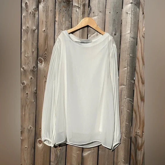 Zara women’s blouse - Picture 2 of 8